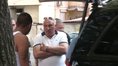 Цар Киро остава под стража Цар Киро остава под стража